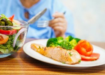 Comer mais é o segredo para perda de peso?