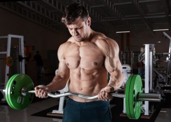 Por que o treino de força é obrigatório para todos?