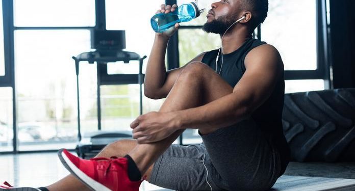 5 melhores maneiras de se reidratar rapidamente