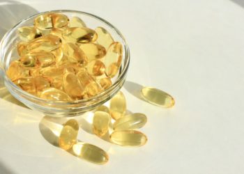 tigela com varios ômega-3