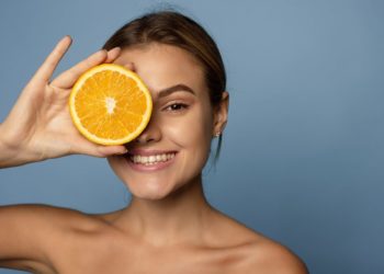 O poder da Vitamina C na diminuição do estresse ao emagrecimento; Confira os benefícios